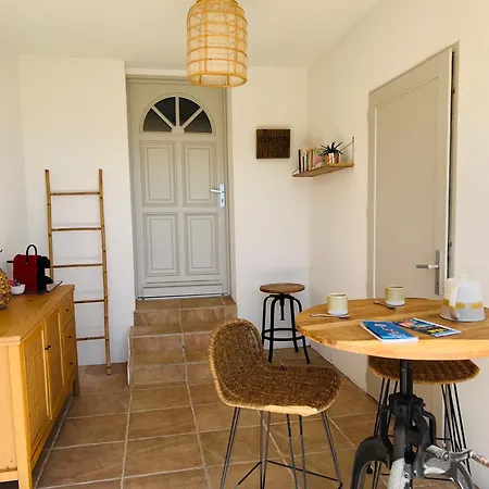 Bed & Breakfast La Bastide D'aiguebelle *