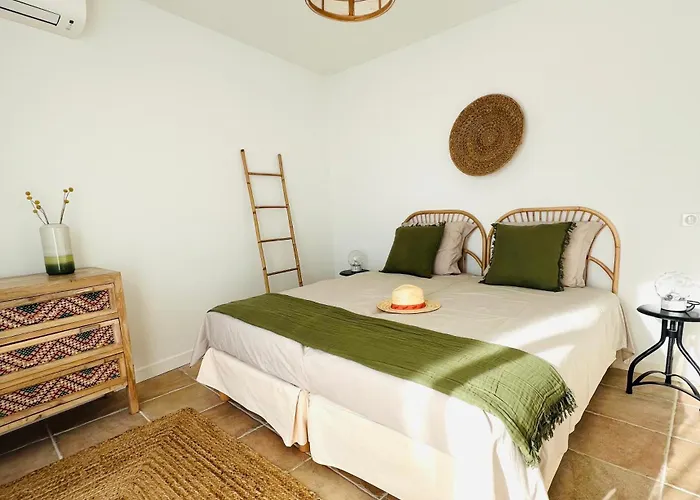 La Bastide D'aiguebelle Le Lavandou