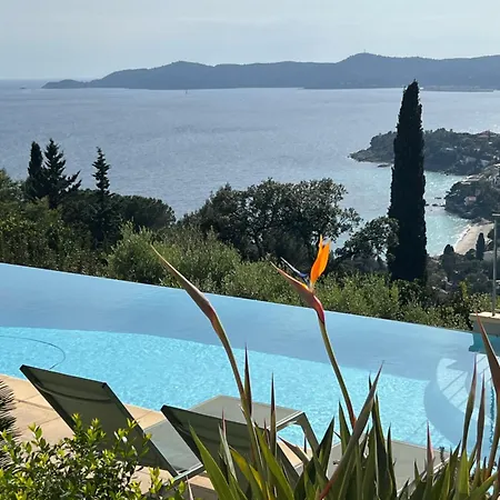 La Bastide D'aiguebelle Bed & Breakfast