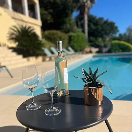 Panzió La Bastide D'aiguebelle